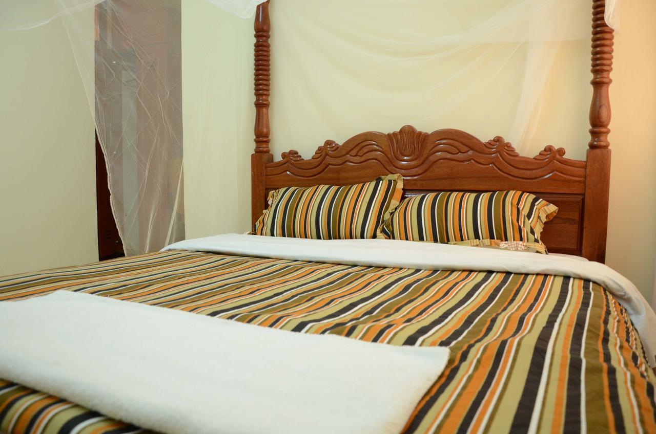 Upperhill Blueberry Hotel Найроби Экстерьер фото